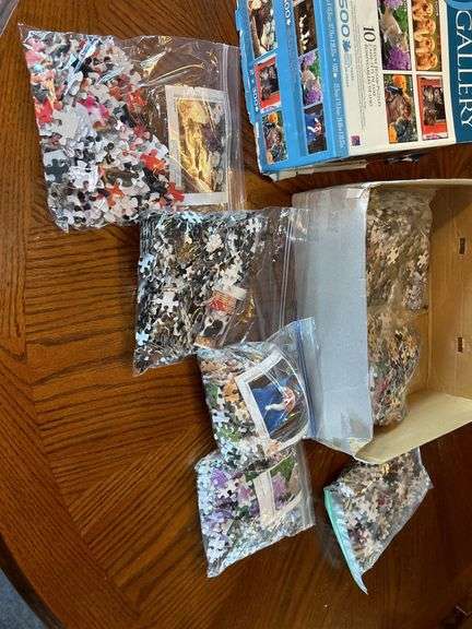 Photo Gallery Deluxe Jigsaw Puzzles - 10 in 1 - 5600 Pieces