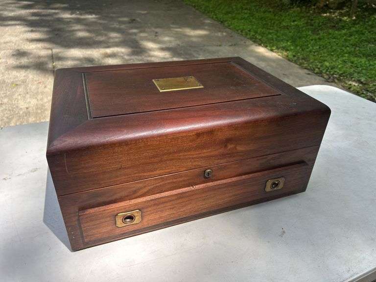 Wooden Silverware Storage Box image