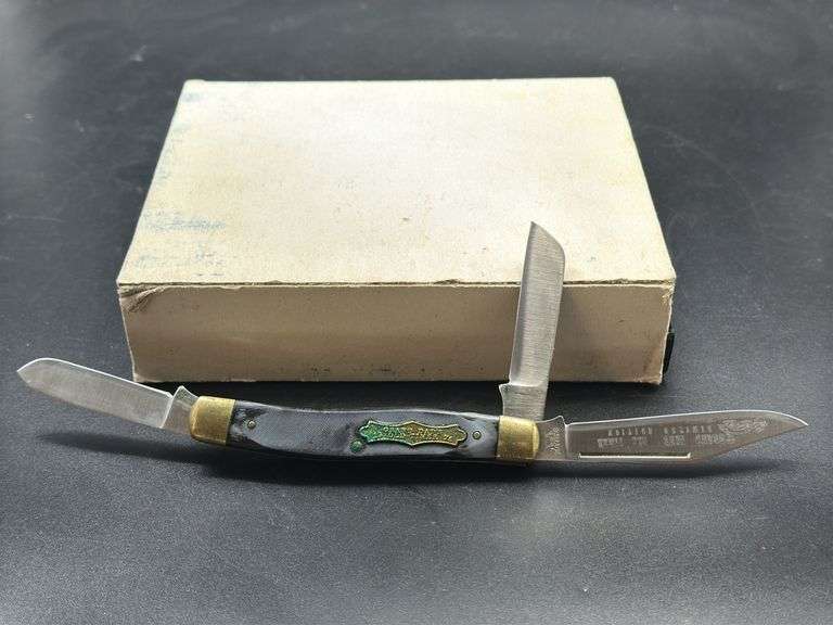 Schrade Grand Dad's Old Timer LTD Pocket Knife With Box image