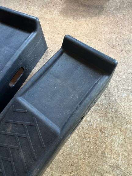 Pair of Rhino Ramps Vehicle Ramps