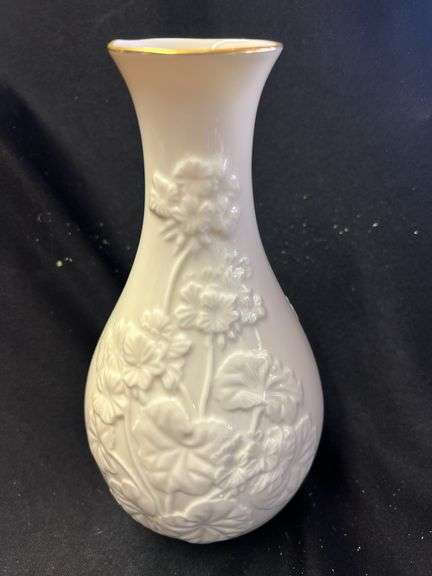 White Ceramic Vase with Floral Relief image