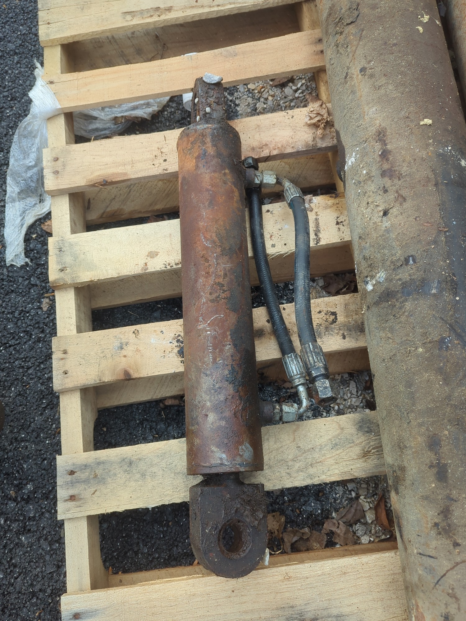 Lot image 2