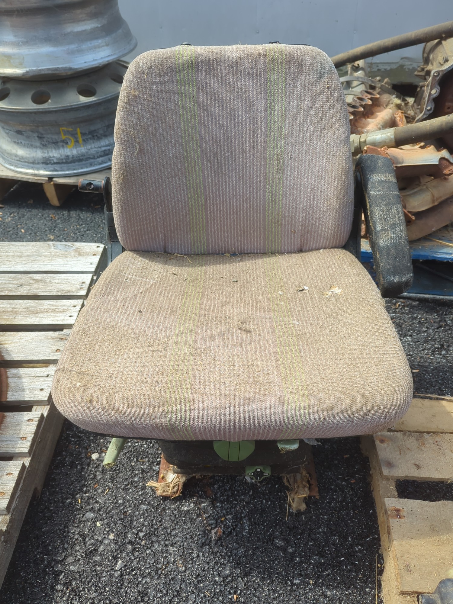 Lot image 1
