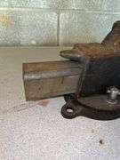 Bench Vise