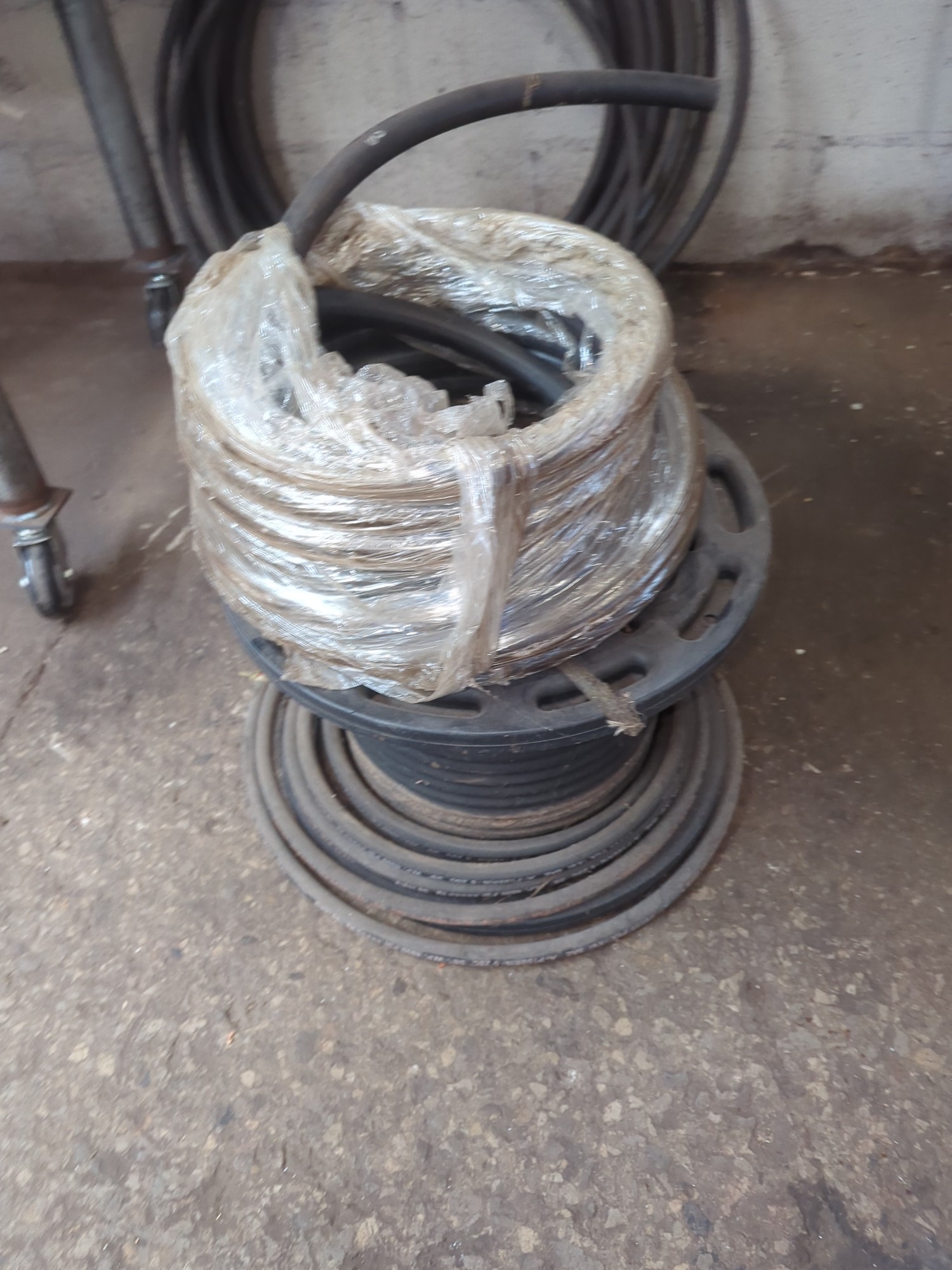 Lot image 1