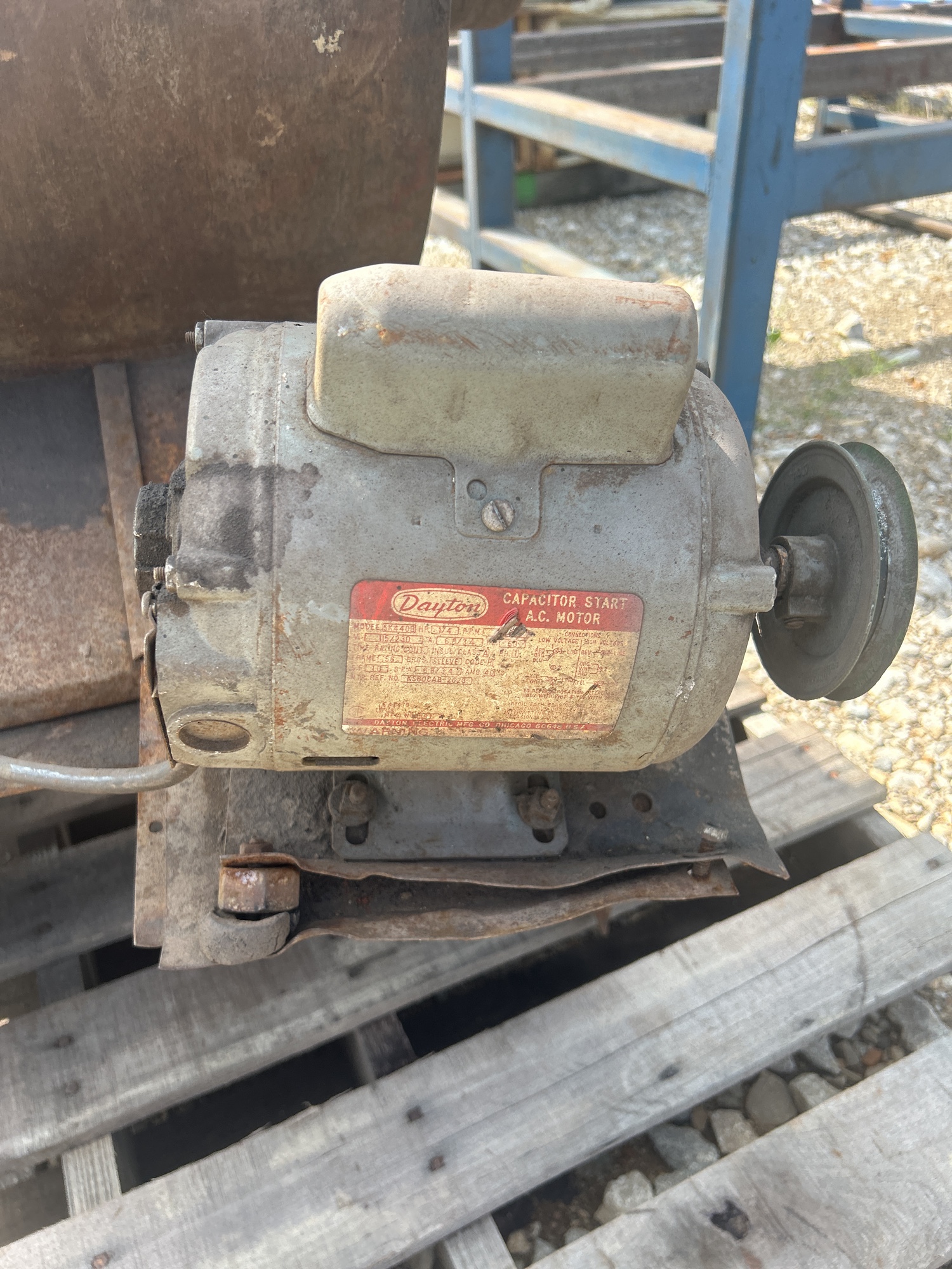 Lot image 4