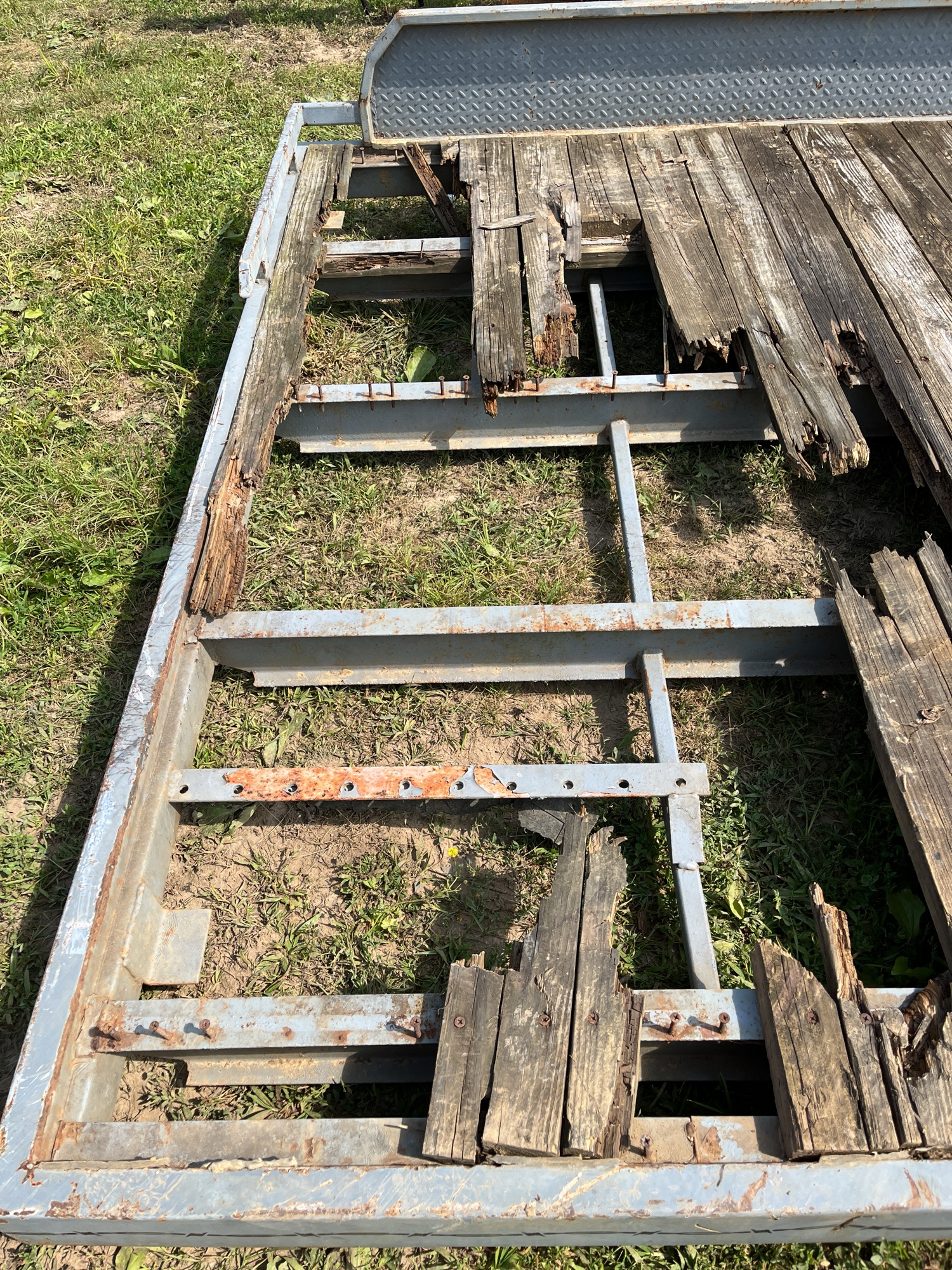 Lot image 13