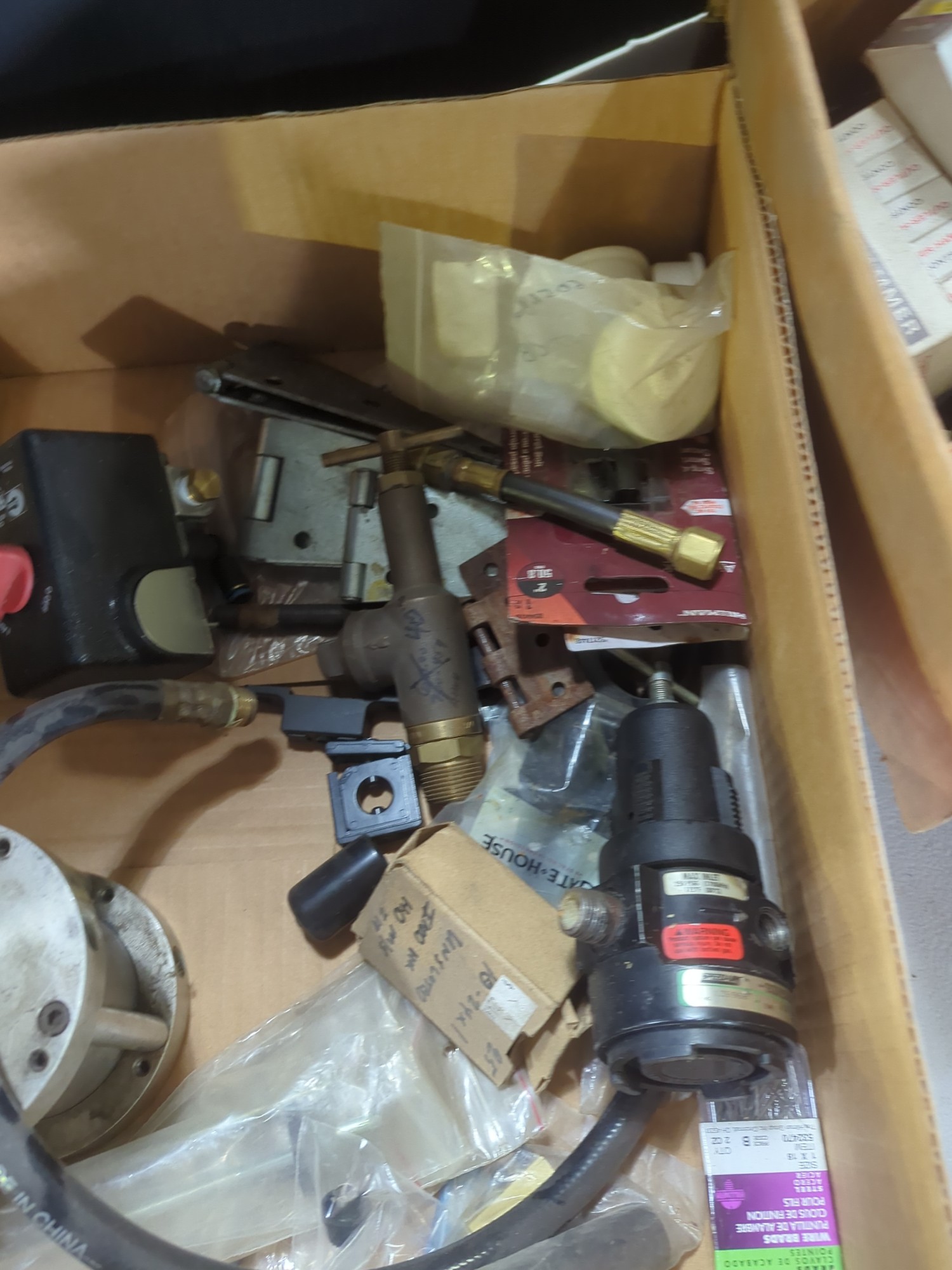 Lot image 10