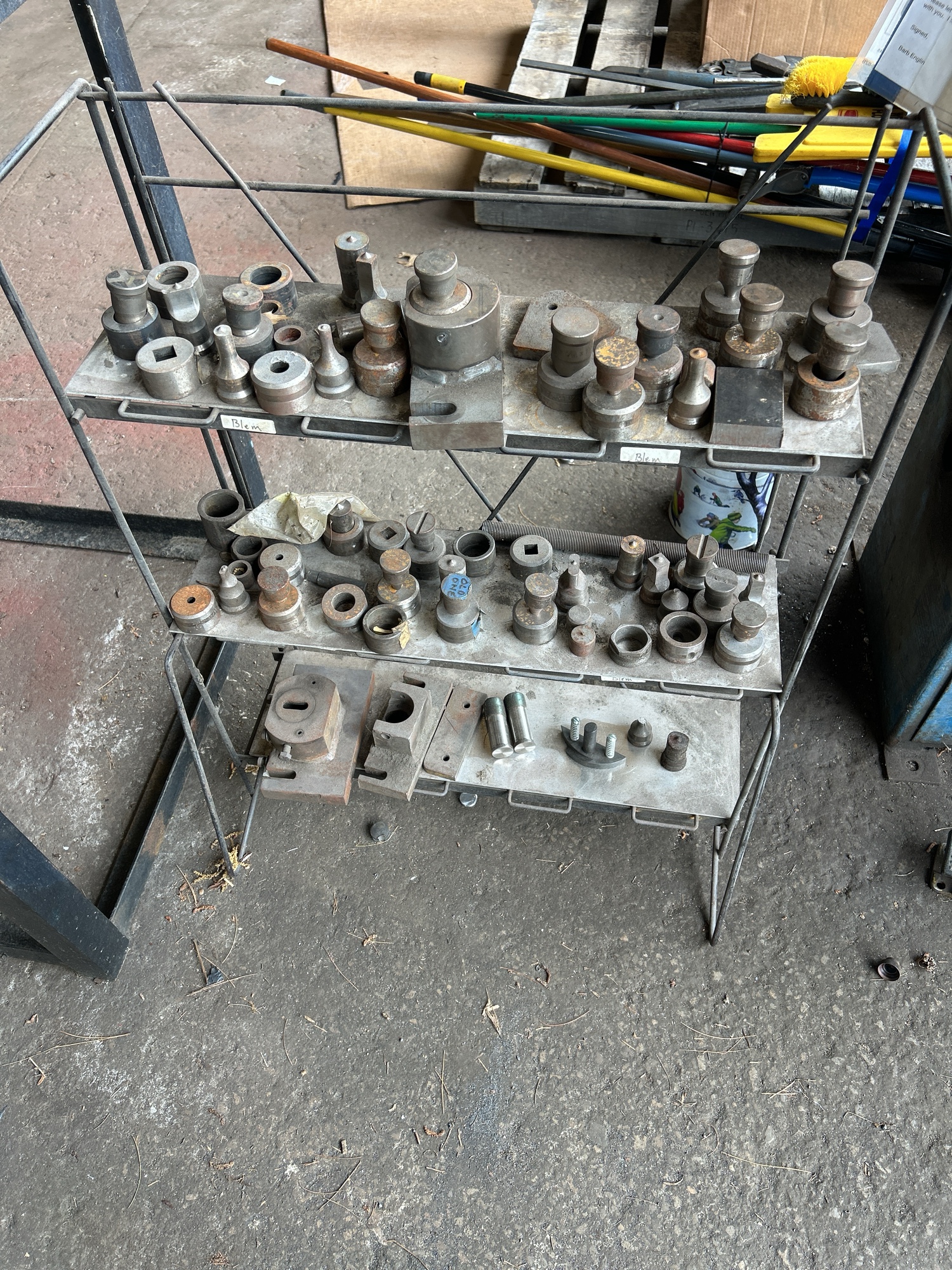 Lot image 1