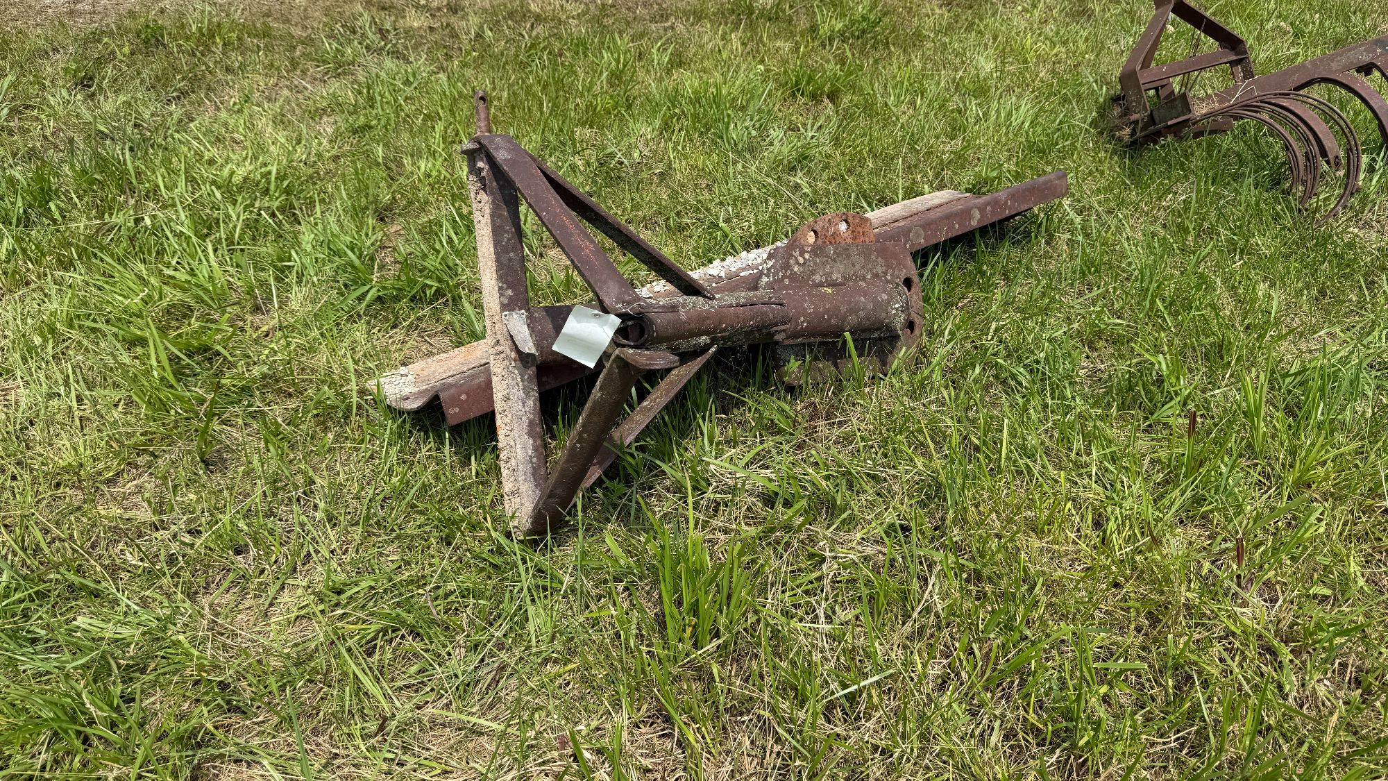 Lot image 4
