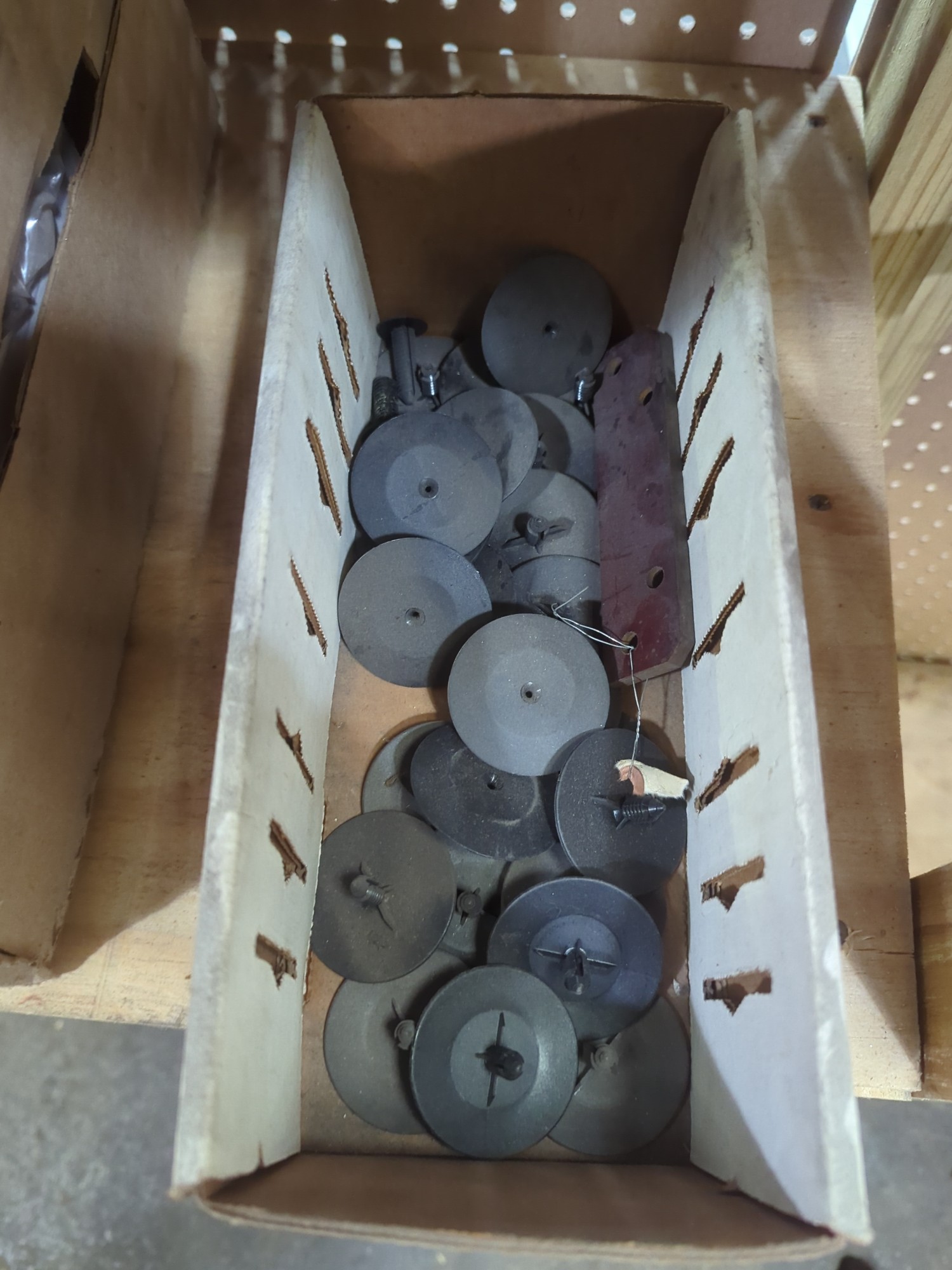 Lot image 2