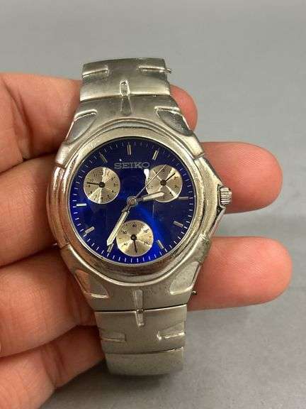 Seiko Men's Watch image