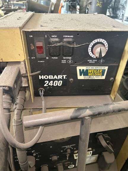 Hobart 2400 Welding Machine