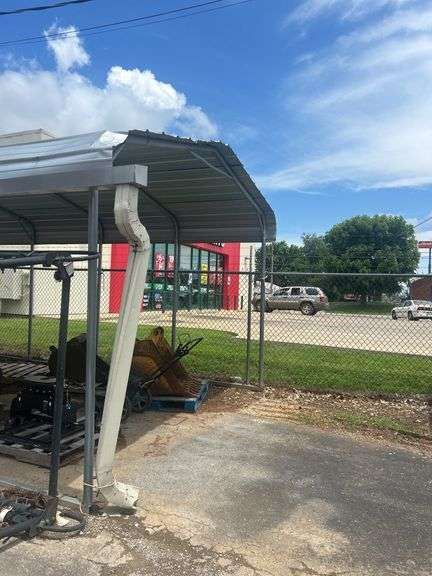 Metal Carport Structure