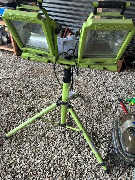 Commercial Electric Work Light with Tripod image