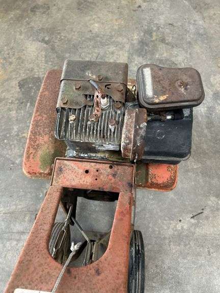 5 HP Power Reverse Tiller with Briggs & Stratton Engine