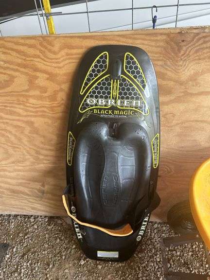O'Brien Black Magic Retractable Fin System Kneeboard image