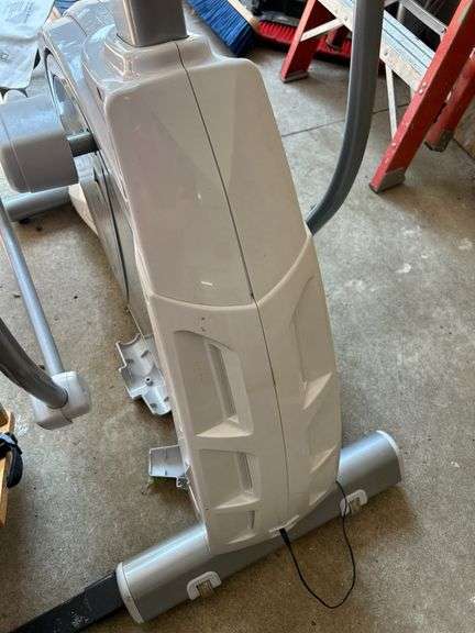 ST Fitness Elliptical Machine with Manual