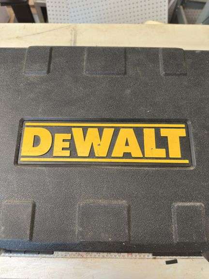 DeWalt Cordless Reciprocating Saw and Circular Saw Combo Kit