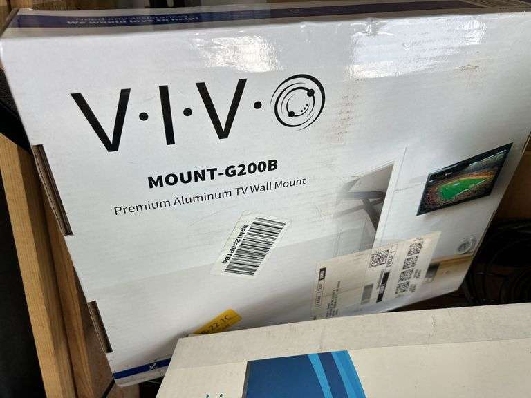 VIVO TV Wall Mount & Winngard Satellite TV Antenna Tripod Mount