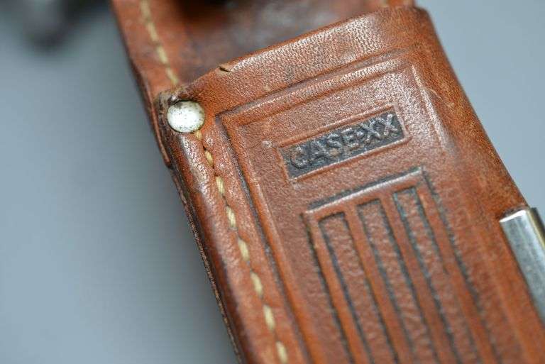 Case XX Model 523-5 Hunting Knife With Leather Sheath,