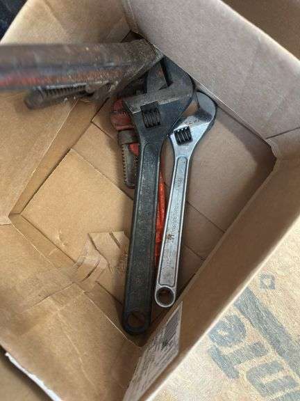Adjustable Wrenches including Williams
