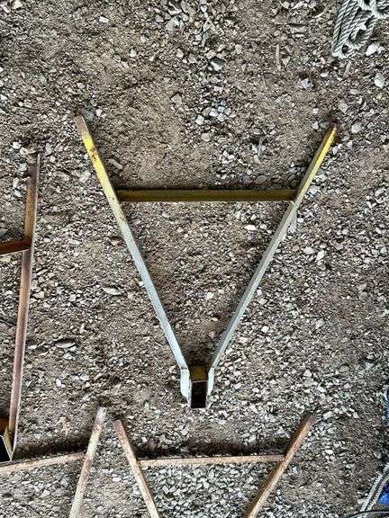 Metal A-Frame Stands and Wire Reel