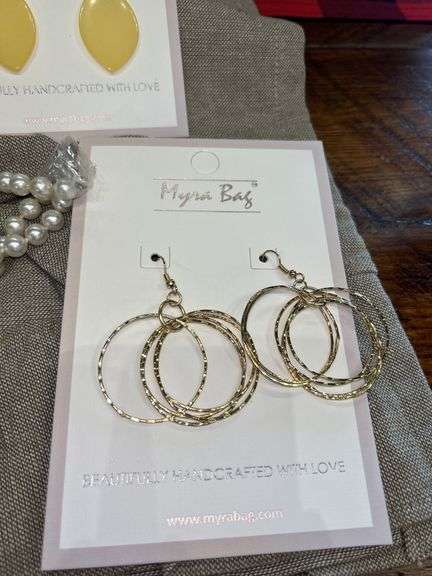 Myra Bag Jewelry Set: Bracelet, Necklace, and Earrings