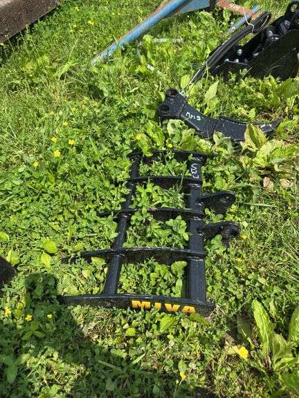 L6-MINI EXCAVATOR RAKE image