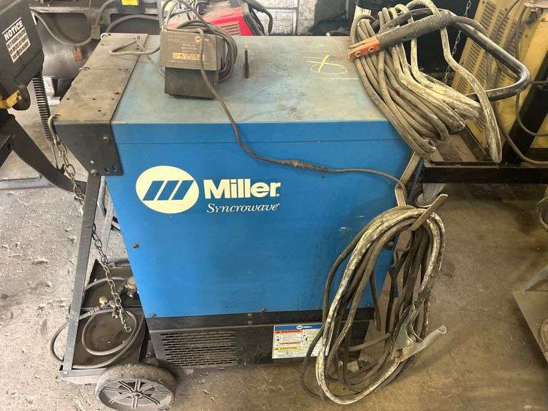 Miller Syncrowave 250 CC/AC/DC Welding Power Source image