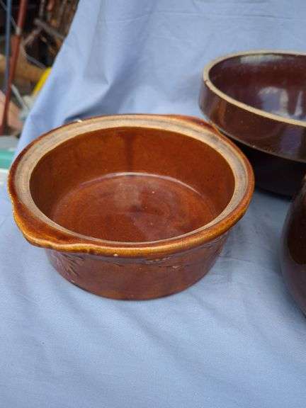 Gwen Ware Pottery Set: Teapot and Bowls