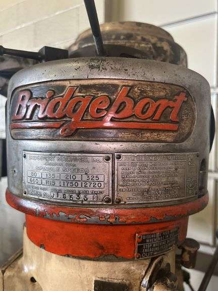 Bridgeport Vertical Milling Machine