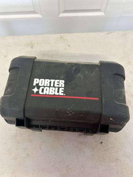 Porter Cable Model 343 5" Random Orbit Sander in Case