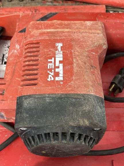 Hilti TE 74 Rotary Hammer Drill with Case and Accessories