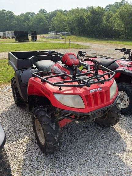 L17- 2006 ARCTTIC CAT 500 FOUR WHEELER image