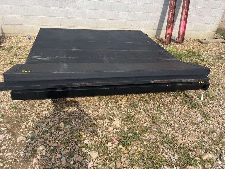 L7- FLATBED AND EXTENSION PIECE image