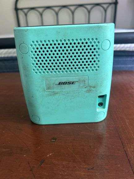 Bose Soundlink Color Bluetooth Speaker image