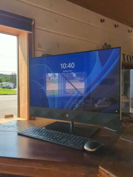 HP All-in-One Desktop Computer with Keyboard and Mouse image