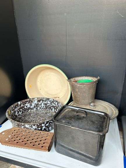 Enamelware Kitchen Collection: Bowls, Grater, and Bucket image