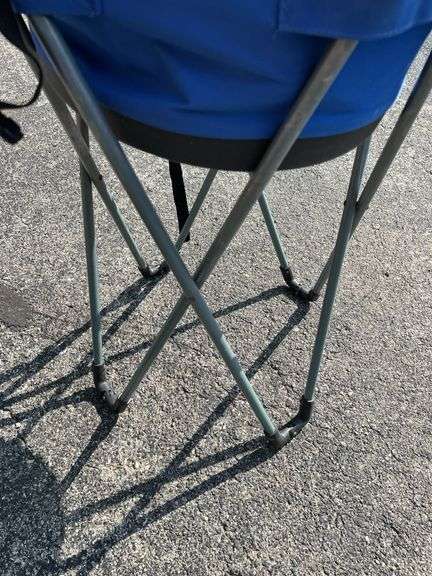 Portable Folding Stool with Insulated Cooler Bag