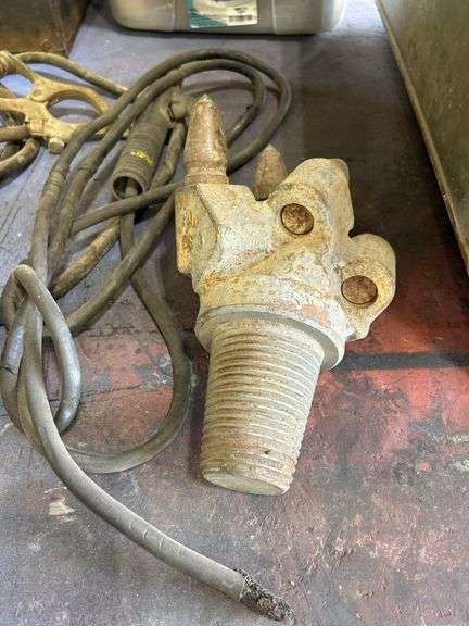 Metal Toolbox, Welding Cable and Industrial Components