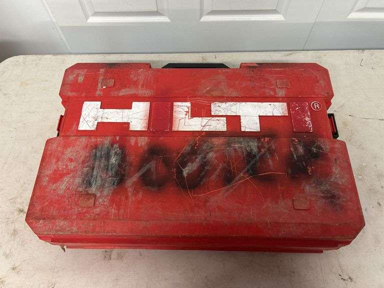 Hilti TE 74 Rotary Hammer Drill with Case and Accessories