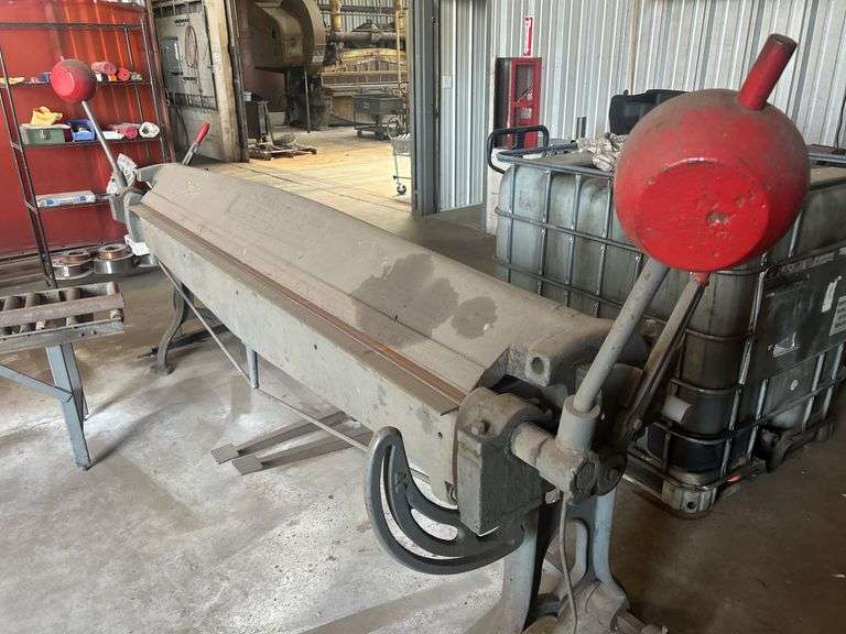 Metal Bending Machine image