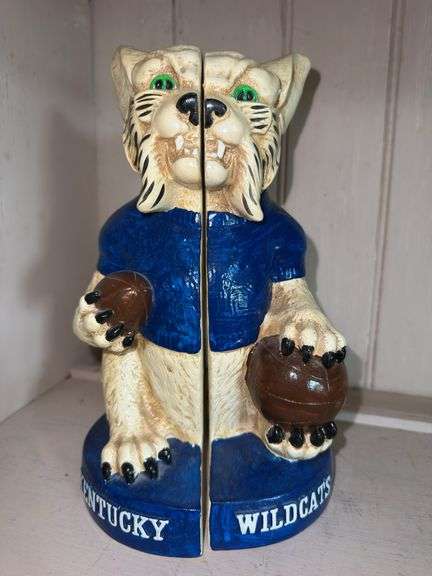 Kentucky Wildcats Bookends image