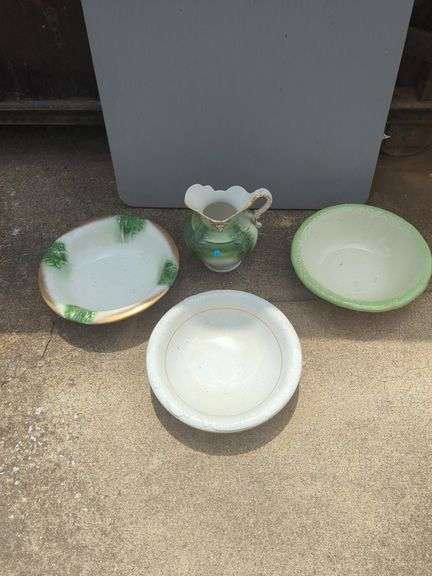 Ceramic Pitcher and Bowl Set image