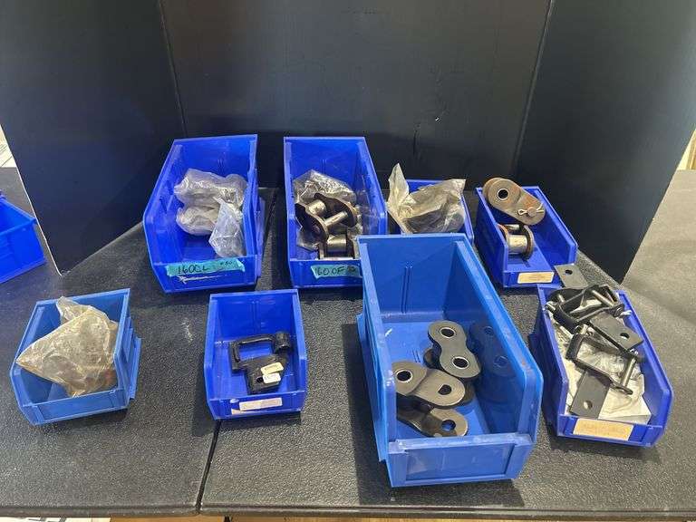 Assorted Roller Chain Links and Connecting Links image