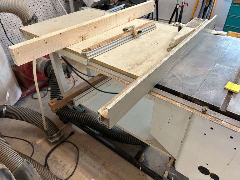 Delta Unisaw 10" Tilting Arbor Saw