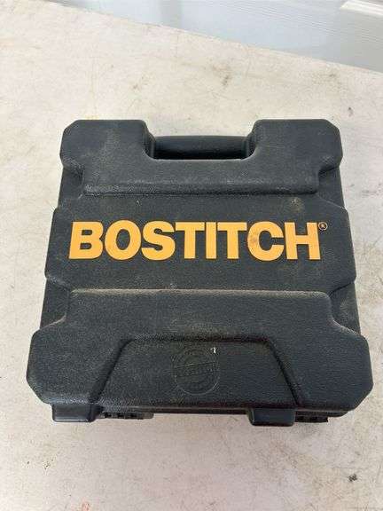 Bostitch 18GA Brad Nailer Kit