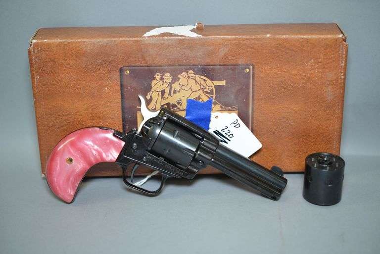 Heritage Rough Rider Single Action Revolver In .22 LR & .22 Magnum Calibers, image