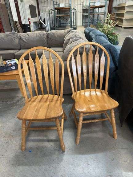Set of 2 Spindle Back Wood Dining Chairs image